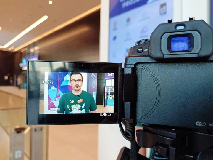 Photo d&rsquo;Alexandre en ITW par Goodtech.info